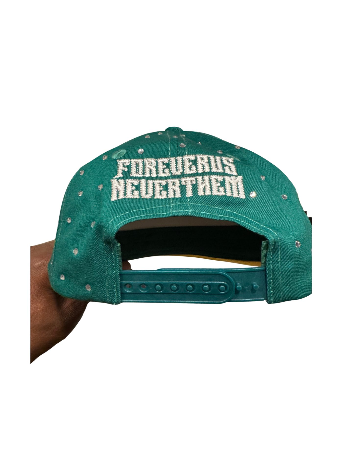 4UNT Rhinestone Cap