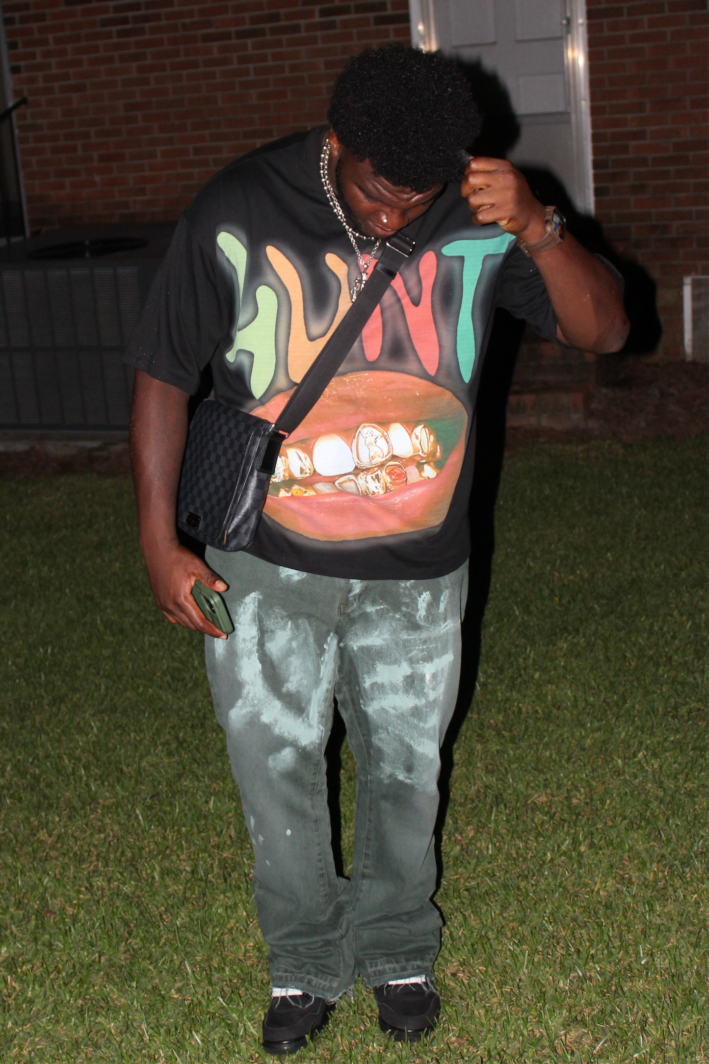 4UNT TEE (Black)